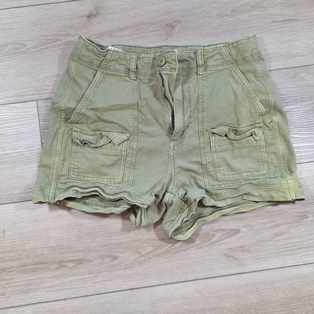 American Eagle High Rise 90's Boyfriend Shorts
